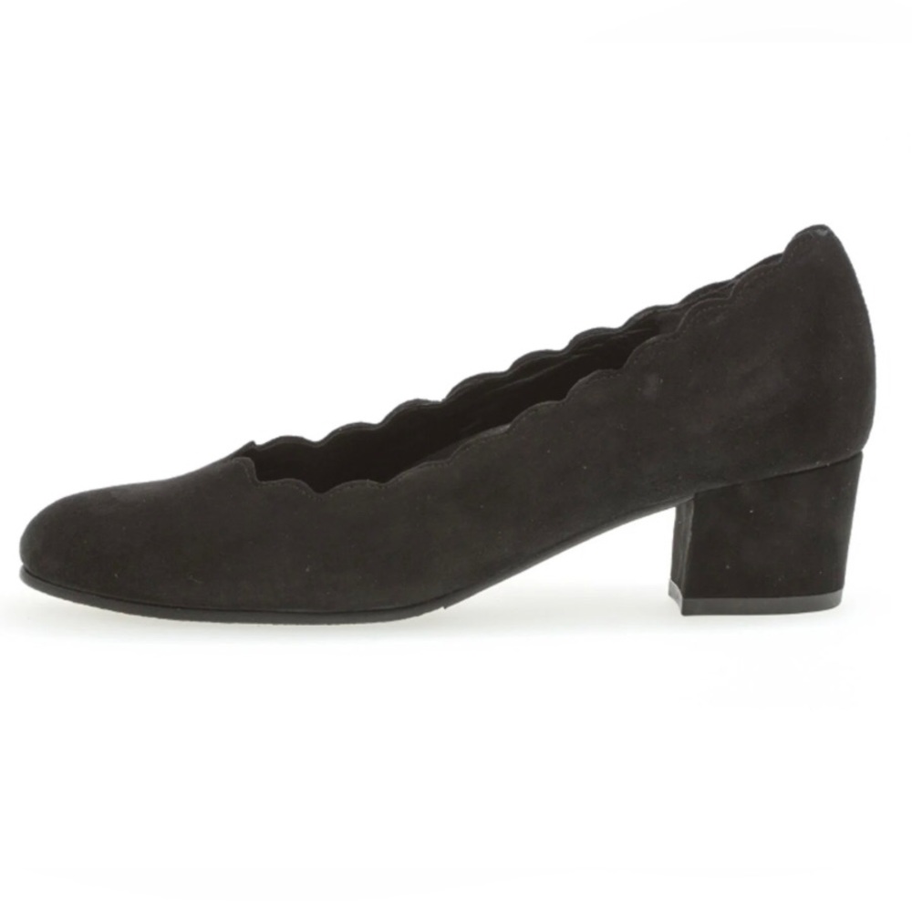 Gabor - Scalloped Pump